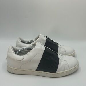 Vince Women White Sneakers with Black Strap Size 7
